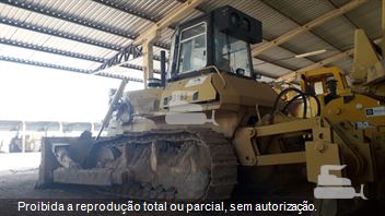 Trator de Esteira XCMG PD165