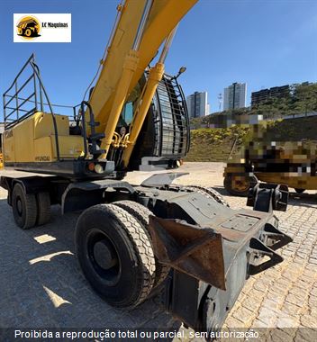 Escavadeira Hyundai R200W-7