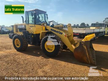 Pá Carregadeira Komatsu WA320