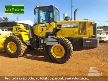 Pá Carregadeira Komatsu WA320