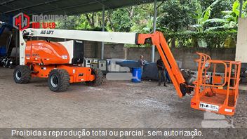 Plataforma Aérea (Elevatória) JLG 800 AJ
