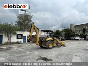 Retro Escavadeira Caterpillar 416E