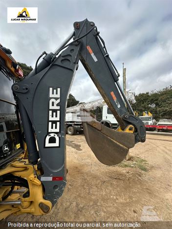 Retro Escavadeira John Deere 310L
