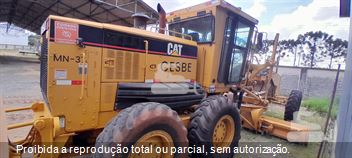 Motoniveladora Caterpillar 140H