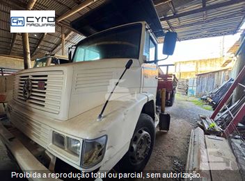 Caminhão Mercedes-Benz L-1618 2p (diesel)