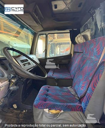 Caminhão Mercedes-Benz L-1618 2p (diesel)