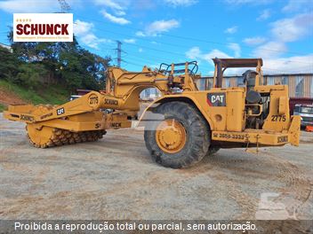 Rolo Compactador Caterpillar 621R