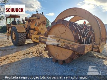Rolo Compactador Caterpillar 621