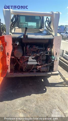 Mini-Carregadeira Bobcat S570
