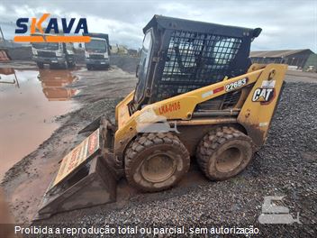 Mini-Carregadeira Caterpillar 226B