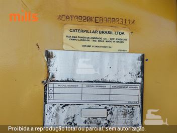 Pá Carregadeira Caterpillar 920K