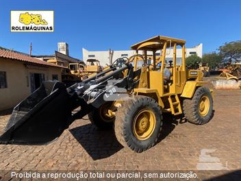 Pá Carregadeira Michigan L30