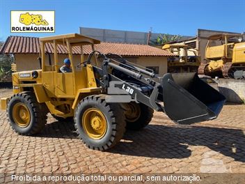 Pá Carregadeira Michigan L30