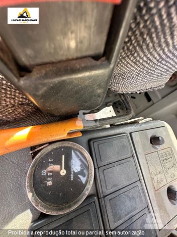 Escavadeira Volvo EC210BLC