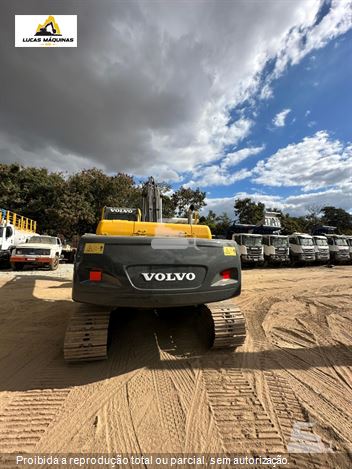 Escavadeira Volvo EC210BLC