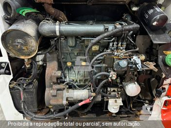 Mini-Carregadeira Bobcat S130