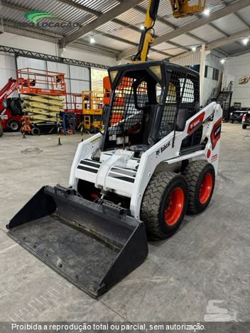 Mini-Carregadeira Bobcat S130