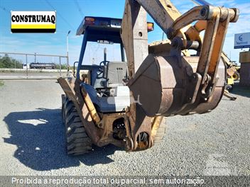 Retro Escavadeira Case 580L