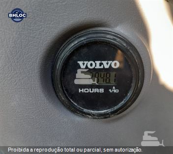 Escavadeira Volvo EC250DL