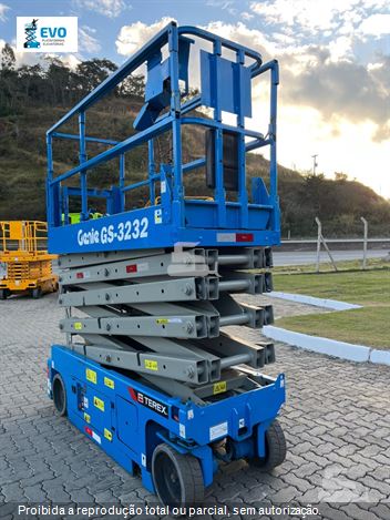 Plataforma Aérea (Elevatória) Genie GS 3232