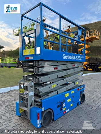 Plataforma Aérea (Elevatória) Genie GS 3232