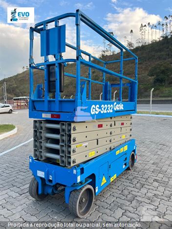 Plataforma Aérea (Elevatória) Genie GS 3232