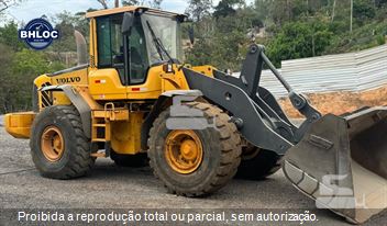 Pá Carregadeira Volvo L120 F