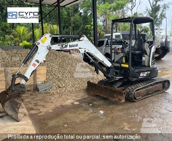 Mini-Escavadeira Bobcat E27z