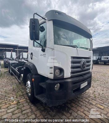 Caminhão Volkswagen 24-280 E Constellation 6x2 2p (Diesel)(E5)