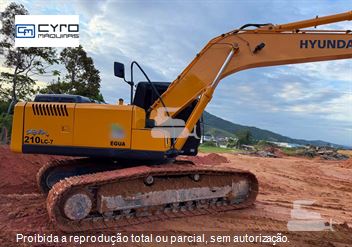 Escavadeira Hyundai R210LC-7