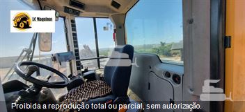 Pá Carregadeira Volvo L110F