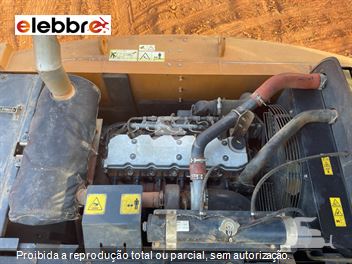 Escavadeira Case CX220C