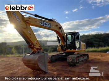 Escavadeira JCB JS220 LC