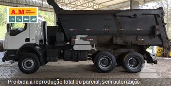 Caminhão Volvo VM 330 6x4 2p (Diesel) (E5)