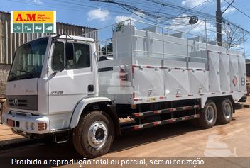 Caminhão Mercedes-Benz Atron 2729 6x4 2p (diesel) (E5)