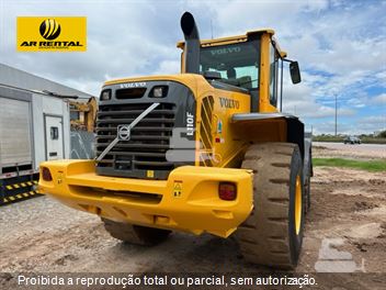 Pá Carregadeira Volvo L110F