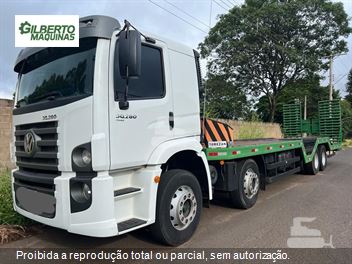Caminhão Volkswagen 30-280 Constellation 8x2 2p (diesel)(E5)