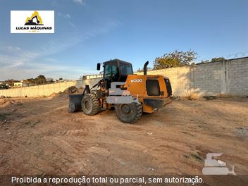 Pá Carregadeira Case W20G