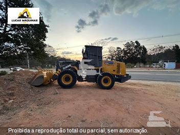 Pá Carregadeira XCMG LW300KV