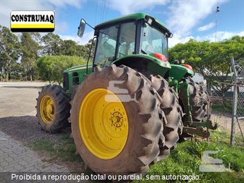 Trator Agrícola John Deere 6145J