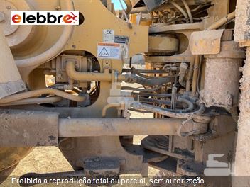 Pá Carregadeira Caterpillar 988G