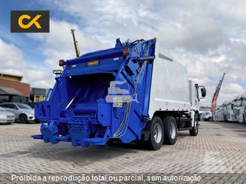 Caminhão Volkswagen 24-260 CRM 6x2 2p (diesel)