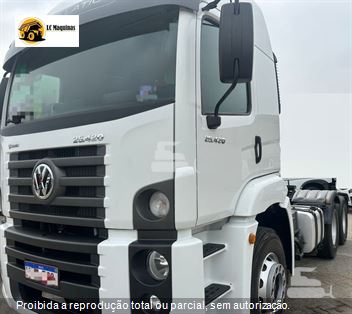Caminhão Volkswagen 25-420 Constellation 6x2 2p (Diesel)(E5)