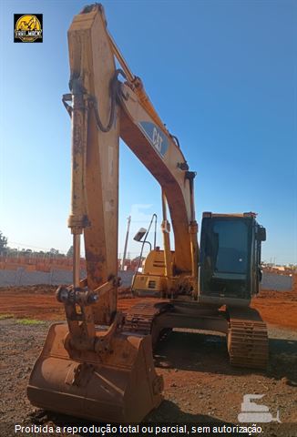Escavadeira Caterpillar 315CL