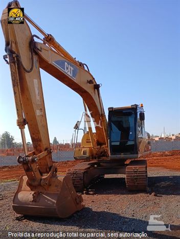 Escavadeira Caterpillar 315CL