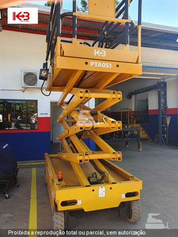 Plataforma Aérea (Elevatória) Haulotte Compact 10