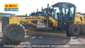 Motoniveladora New Holland RG170B