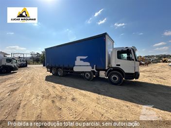 Caminhão Mercedes-Benz Atego 2426 6x2 2p (Diesel) (E5)