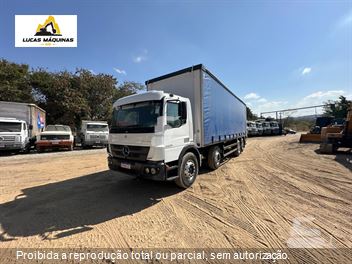 Caminhão Mercedes-Benz Atego 2426 6x2 2p (Diesel) (E5)