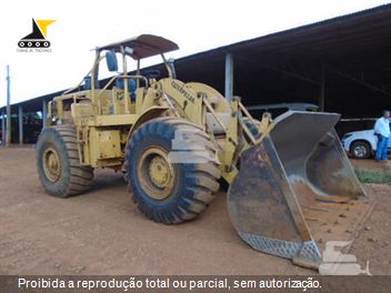Pá Carregadeira Caterpillar 966C